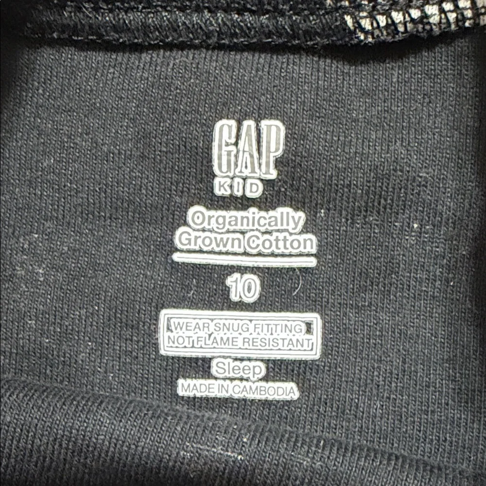 GAP Kids Black & White Mummy Halloween Pajama Set, Size 10 and Size 12.